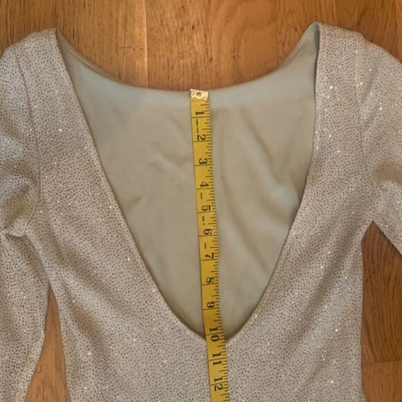 JS Collections Gown Metallic Gold Sparkles Ivory Size 8 Prom Black Tie Vintage - Picture 12 of 16